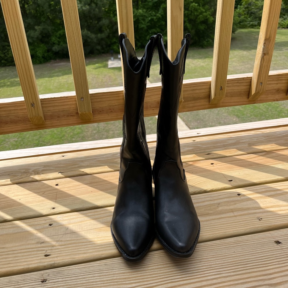 Women Western Boots. Never worn.